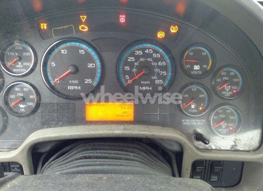 Photo 5 of 2013 International 8000 8600 (VIN 1HSHXSJR1DJ144767)