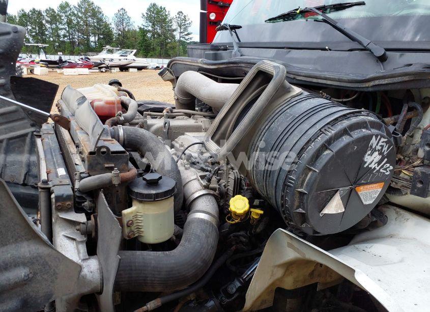 Photo 9 of 2013 International 8000 8600 (VIN 1HSHXSJR3DJ602647)