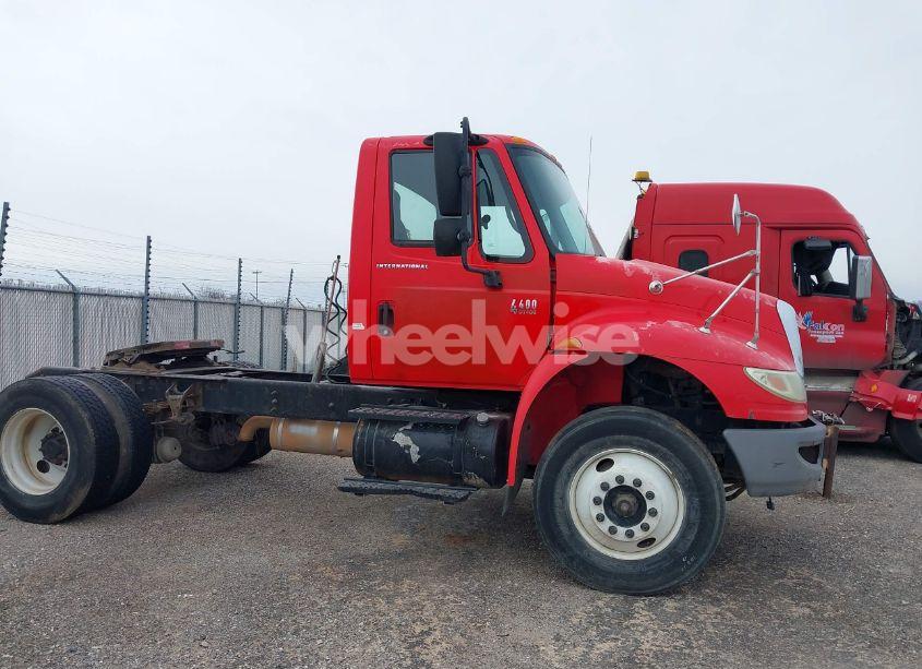 Photo 13 of 2005 International 4000 4400 (VIN 1HSMTAAN95H124390)