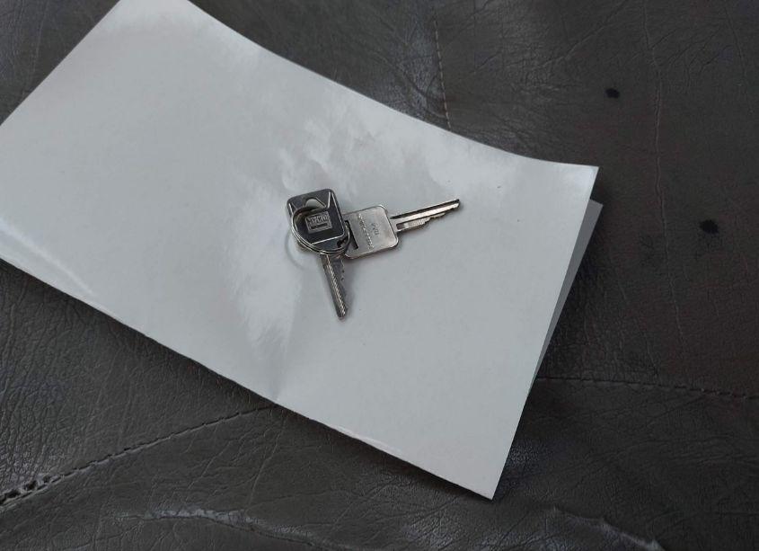 Photo 10 of 2001 International 4000 4700 (VIN 1HSSCAAN11H394876)