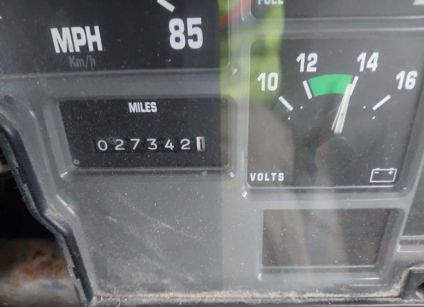 Photo 5 of 2001 International 4000 4700 (VIN 1HSSCAAN11H394876)