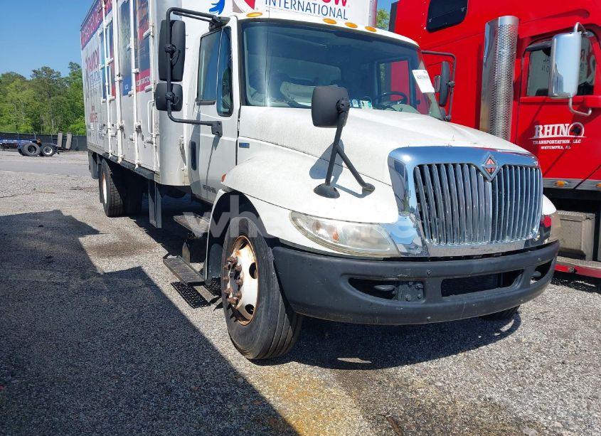 2011 International 4000 4300 (VIN 1HTJTSKM3BH330052) main photo