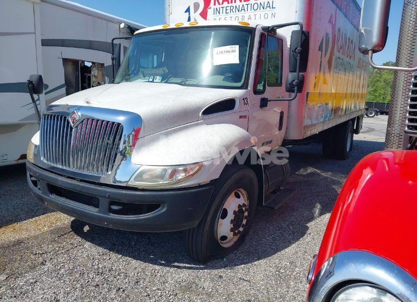 Photo 2 of 2011 International 4000 4300 (VIN 1HTJTSKM3BH330052)