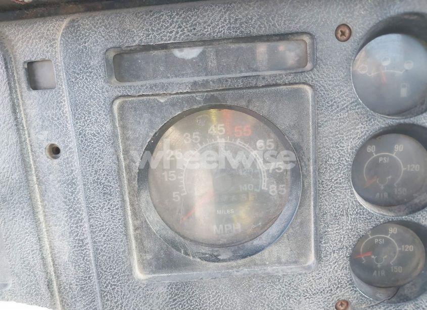 Photo 5 of 1988 International 8300 G-8300 (VIN 1HTJW0009JH558549)