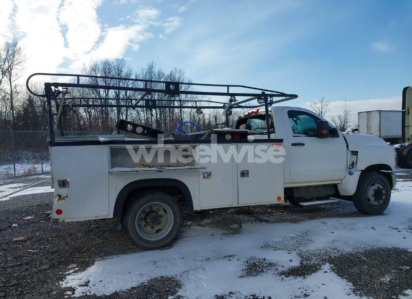 Photo 13 of 2019 Chevrolet Silverado 4500HD 1WT (VIN 1HTKHPVK1KH851316)