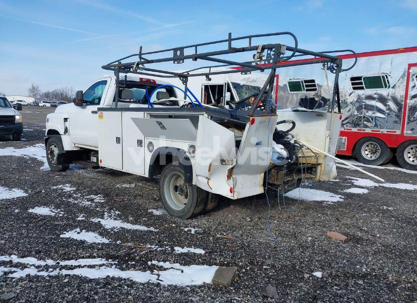 Photo 3 of 2019 Chevrolet Silverado 4500HD 1WT (VIN 1HTKHPVK1KH851316)