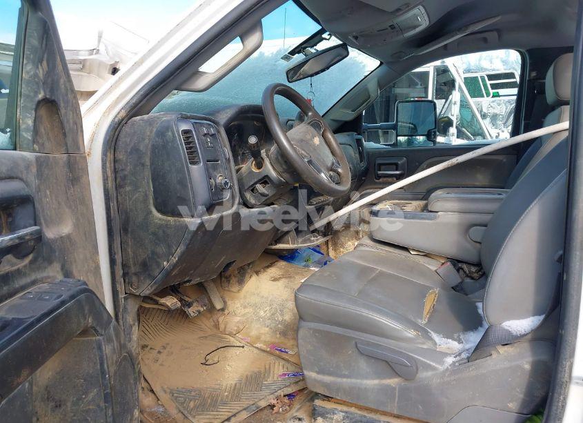 Photo 7 of 2019 Chevrolet Silverado 4500HD 1WT (VIN 1HTKHPVK1KH851316)