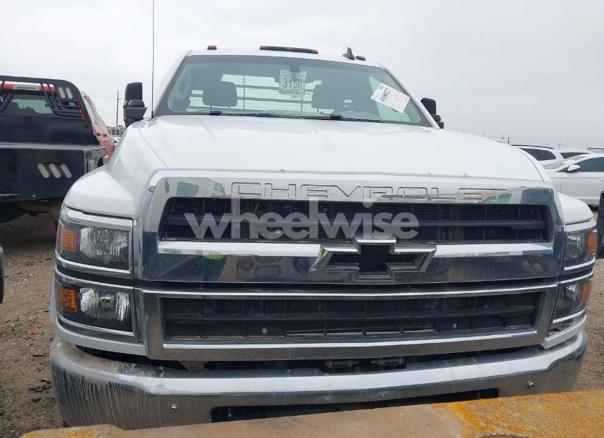 Photo 12 of 2020 Chevrolet Silverado 6500HD 1WT (VIN 1HTKHPVK4LH610321)