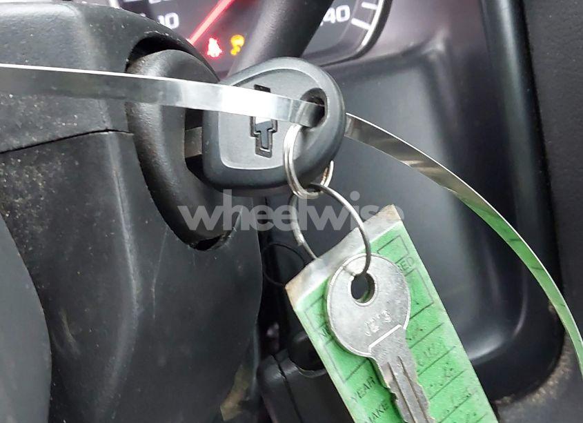 Photo 10 of 2022 Chevrolet Silverado 4500HD 1WT (VIN 1HTKHPVKXNH555375)