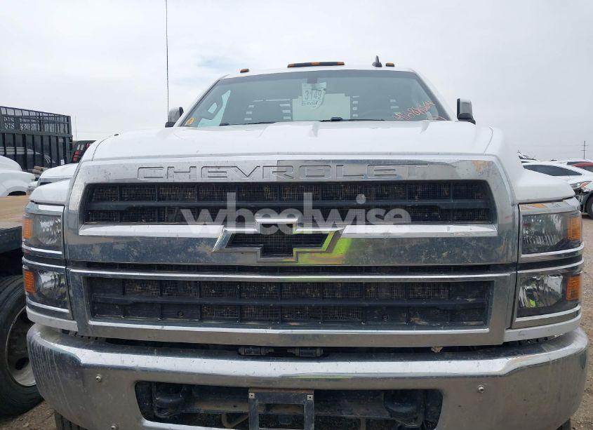 Photo 12 of 2022 Chevrolet Silverado 4500HD 1WT (VIN 1HTKJPVK0NH375956)