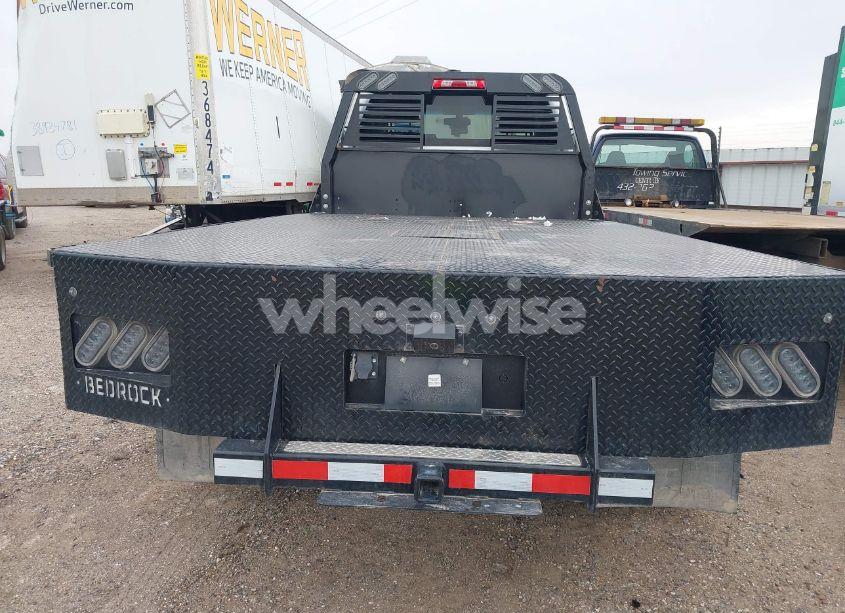 Photo 15 of 2022 Chevrolet Silverado 4500HD 1WT (VIN 1HTKJPVK0NH375956)