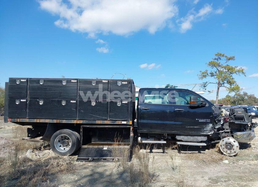 Photo 13 of 2020 Chevrolet Silverado 6500HD 1WT (VIN 1HTKJPVK1LH264507)