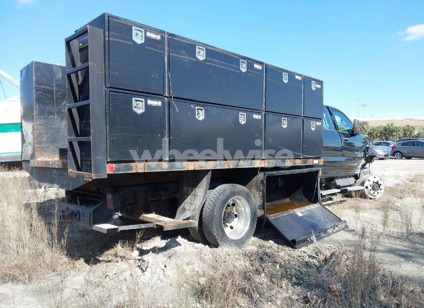 Photo 4 of 2020 Chevrolet Silverado 6500HD 1WT (VIN 1HTKJPVK1LH264507)