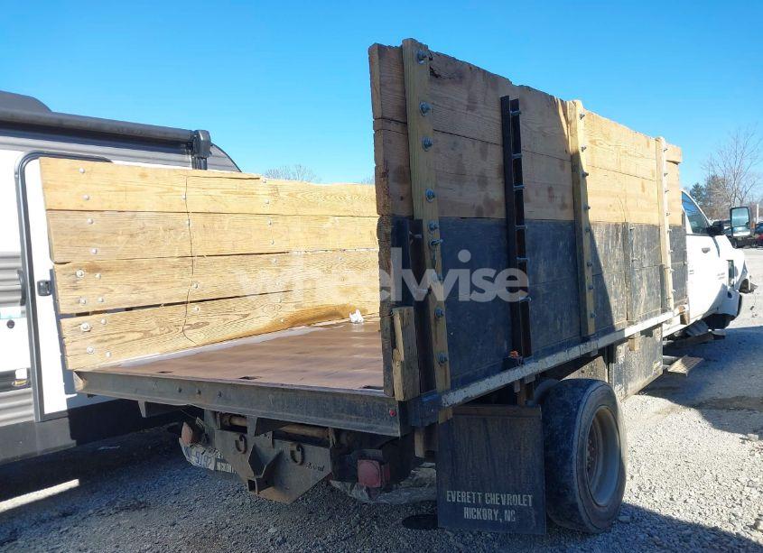 Photo 4 of 2020 Chevrolet Silverado 6500HD 1WT (VIN 1HTKJPVK5LH383130)