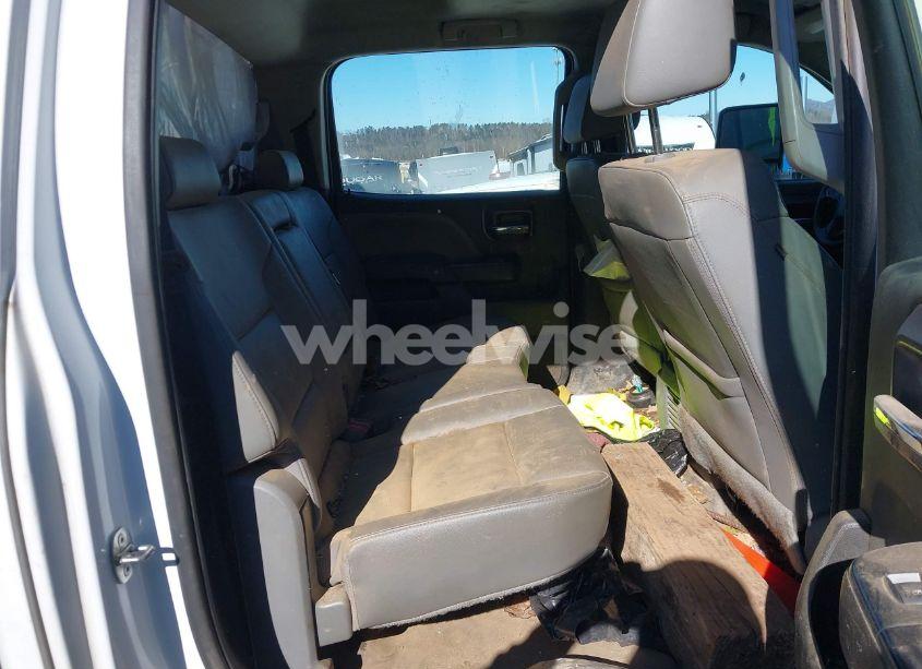 Photo 7 of 2020 Chevrolet Silverado 6500HD 1WT (VIN 1HTKJPVK5LH383130)