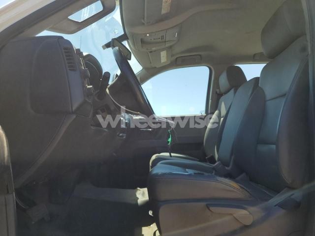Photo 11 of 2019 CHEVROLET SILVERADO MEDIUM DUTY N/A (VIN 1HTKJPVK6KH246759)
