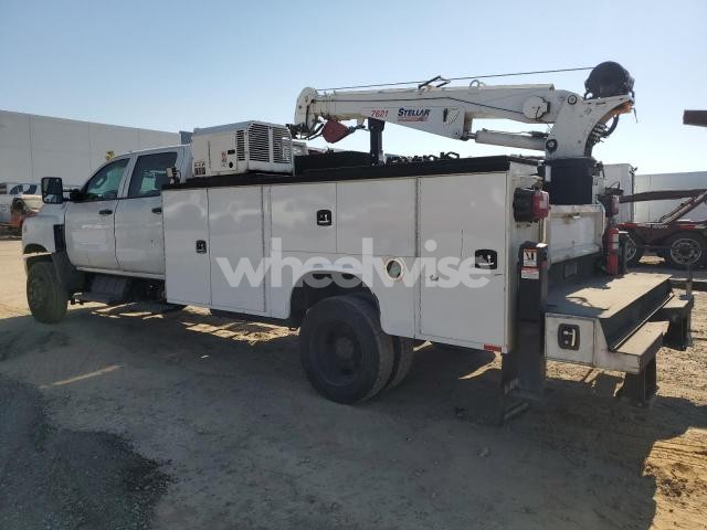 Photo 3 of 2019 CHEVROLET SILVERADO MEDIUM DUTY N/A (VIN 1HTKJPVK6KH246759)