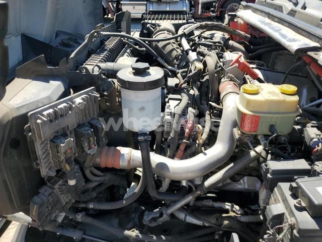 Photo 7 of 2019 CHEVROLET SILVERADO MEDIUM DUTY N/A (VIN 1HTKJPVK6KH246759)