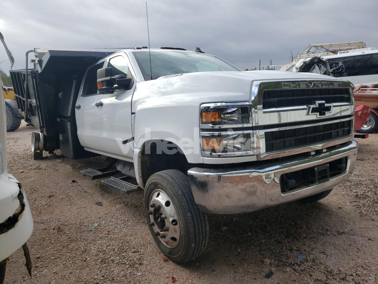 2019 CHEVROLET SILVERADO MEDIUM DUTY N/A (VIN 1HTKJPVK6KH279387) main photo