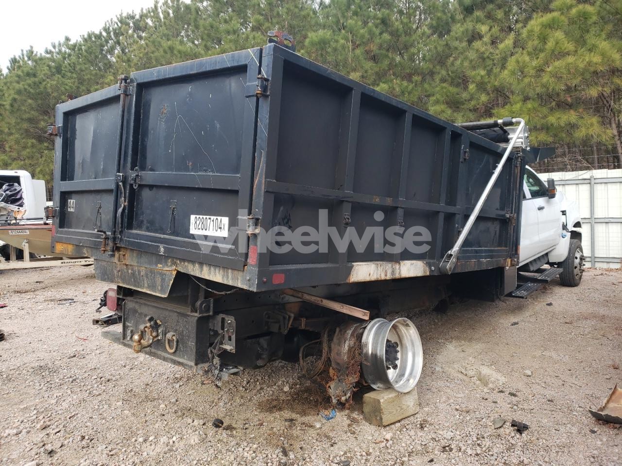 Photo 4 of 2019 CHEVROLET SILVERADO MEDIUM DUTY N/A (VIN 1HTKJPVK6KH279387)