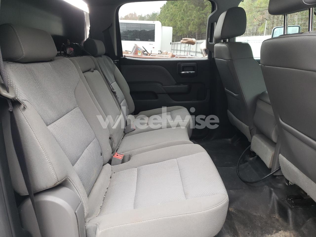 Photo 6 of 2019 CHEVROLET SILVERADO MEDIUM DUTY N/A (VIN 1HTKJPVK6KH279387)