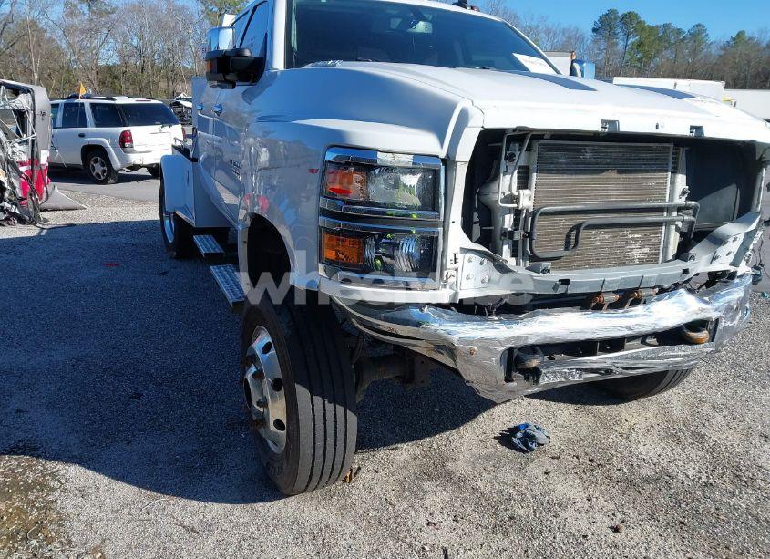 2019 Chevrolet Silverado 4500HD 1LT (VIN 1HTKJPVK7KH863619) main photo