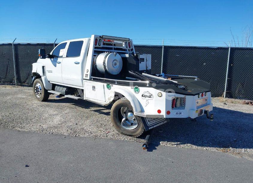 Photo 3 of 2019 Chevrolet Silverado 4500HD 1LT (VIN 1HTKJPVK7KH863619)