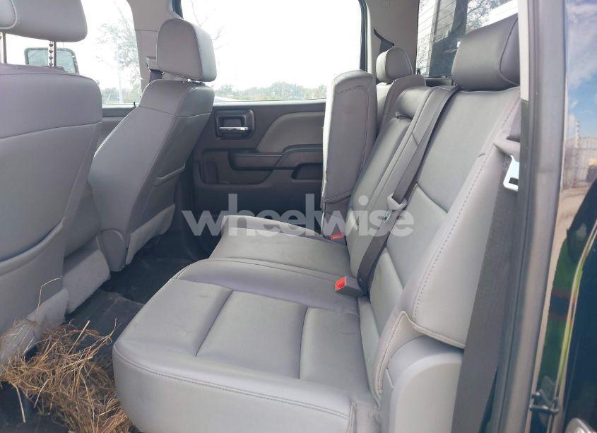 Photo 6 of 2019 Chevrolet Silverado 4500HD 1WT (VIN 1HTKJPVK8KH627965)