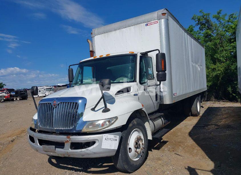 Photo 2 of 2011 International 4000 4400 (VIN 1HTMKAALXBH368560)