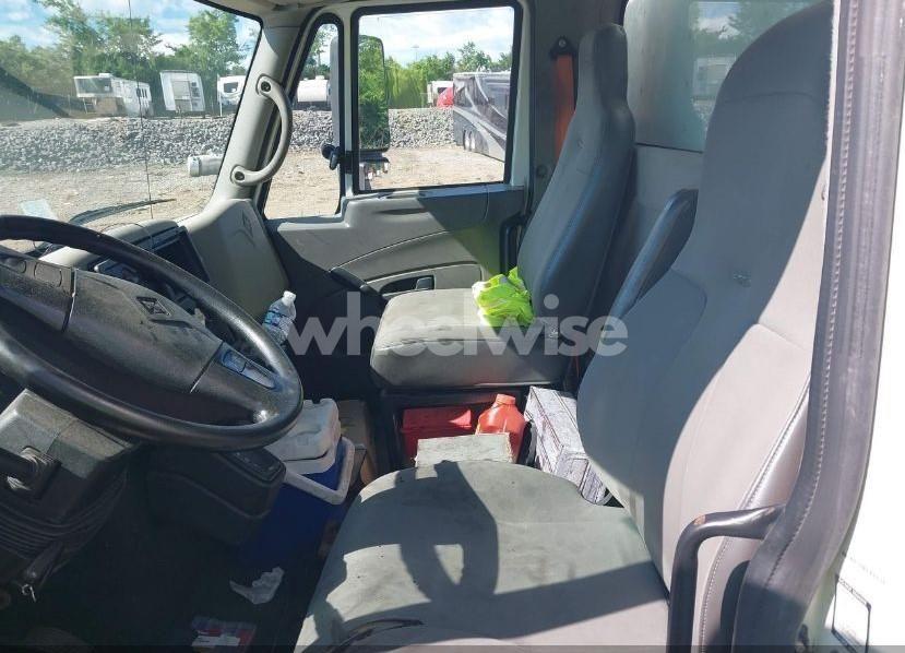 Photo 5 of 2011 International 4000 4400 (VIN 1HTMKAALXBH368560)