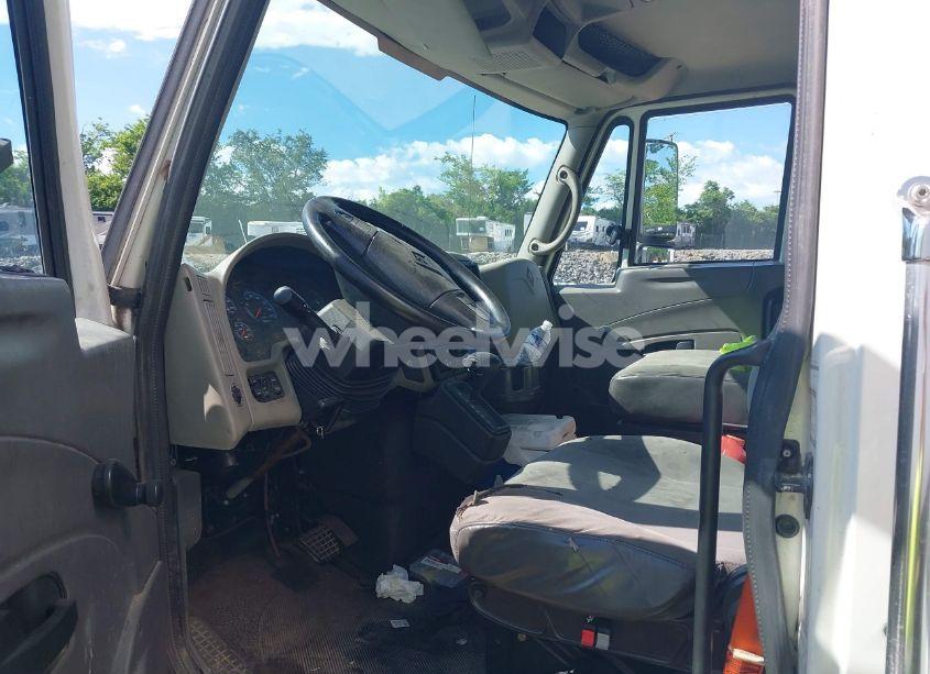 Photo 8 of 2011 International 4000 4400 (VIN 1HTMKAALXBH368560)