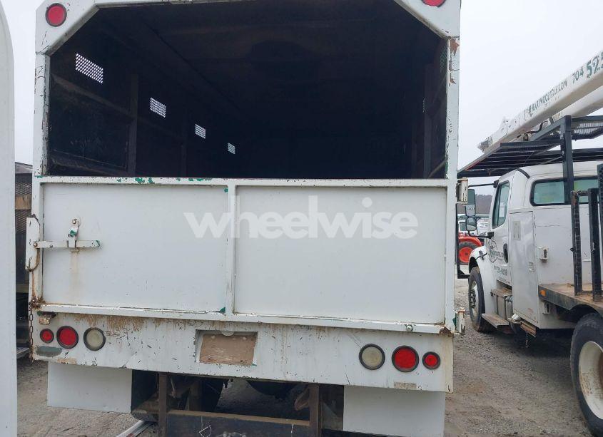 Photo 8 of 2003 International 4000 4400 (VIN 1HTMKAAM13H557947)