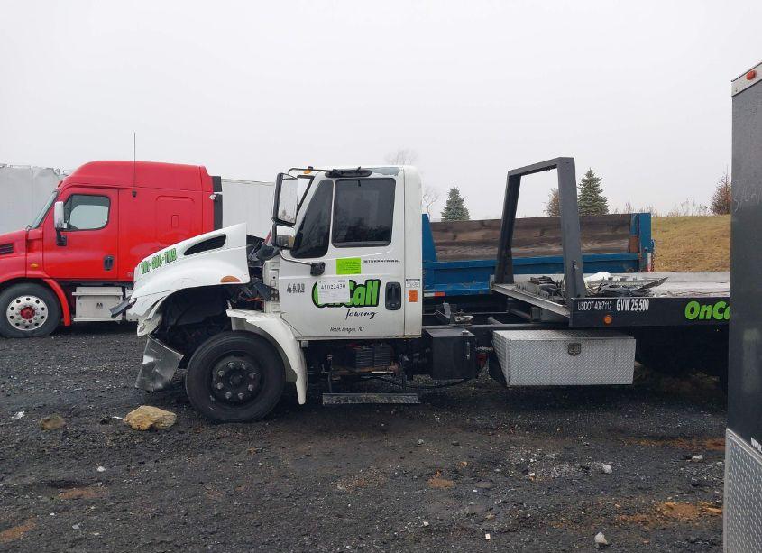 Photo 15 of 2002 International 4000 4400 (VIN 1HTMKAAM72H389777)