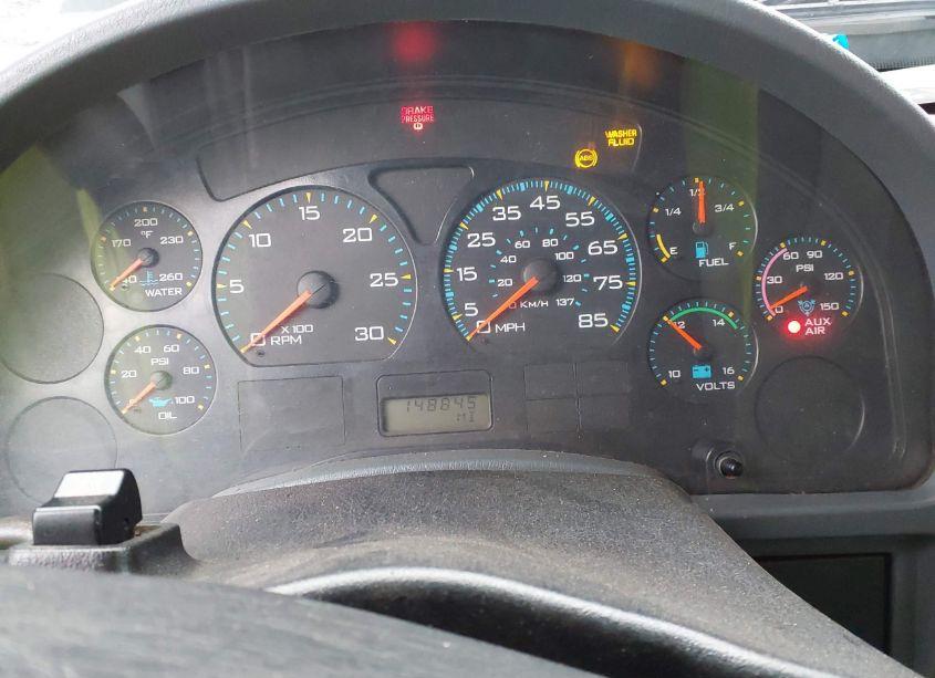 Photo 5 of 2002 International 4000 4400 (VIN 1HTMKAAM72H389777)