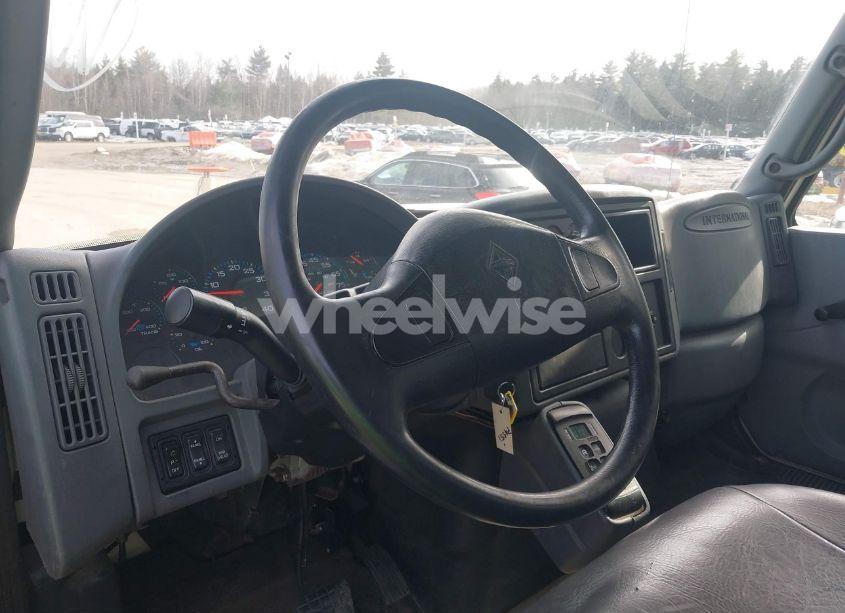 Photo 7 of 2007 International 4000 4400 (VIN 1HTMKAAN27H457757)