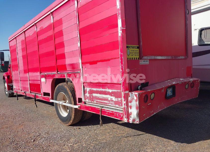 Photo 11 of 2002 International 4000 4400 (VIN 1HTMKAAN32H408768)