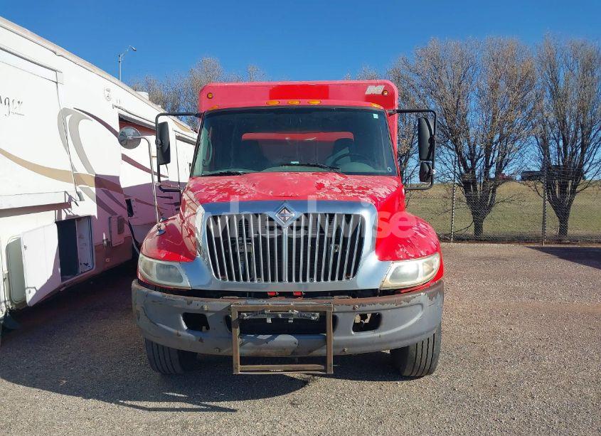 Photo 12 of 2002 International 4000 4400 (VIN 1HTMKAAN32H408768)