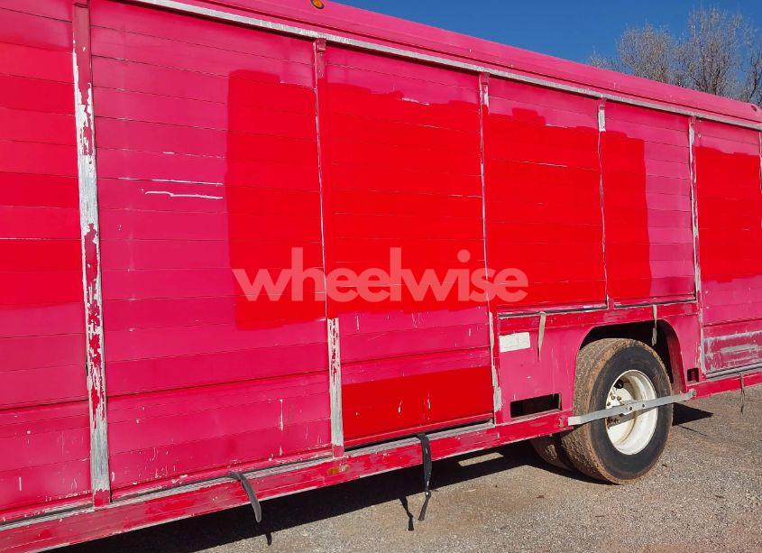 Photo 7 of 2002 International 4000 4400 (VIN 1HTMKAAN32H408768)