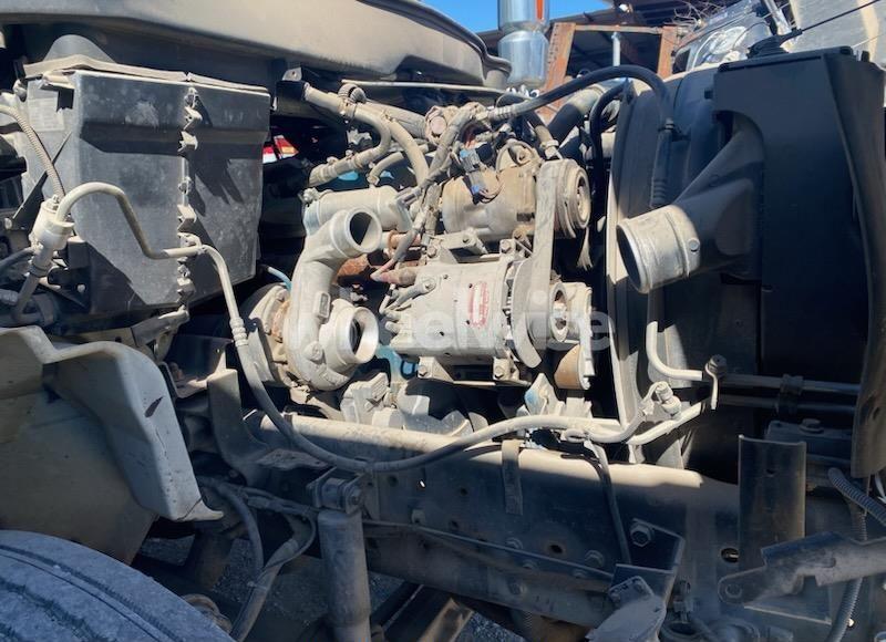 Photo 10 of 2005 International 4000 4400 (VIN 1HTMKAAN35H690902)