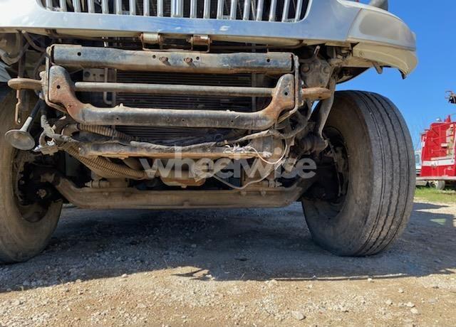 Photo 13 of 2005 International 4000 4400 (VIN 1HTMKAAN35H690902)