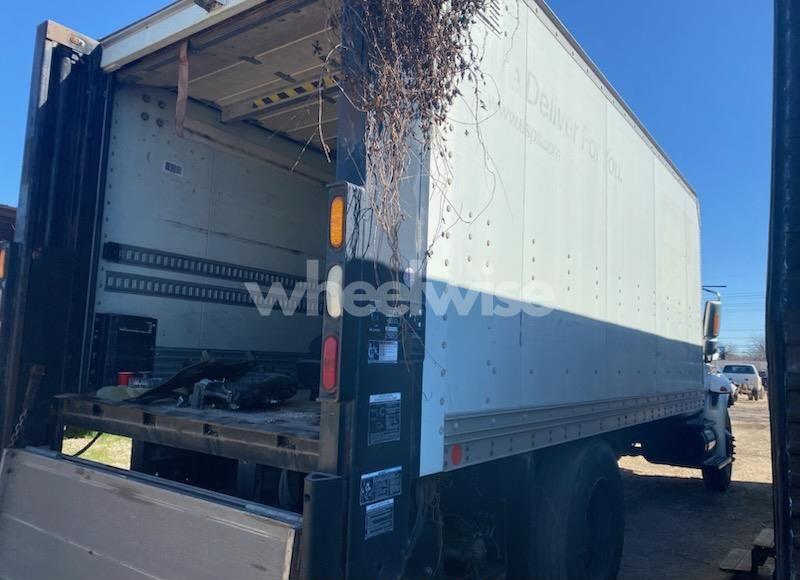 Photo 3 of 2005 International 4000 4400 (VIN 1HTMKAAN35H690902)