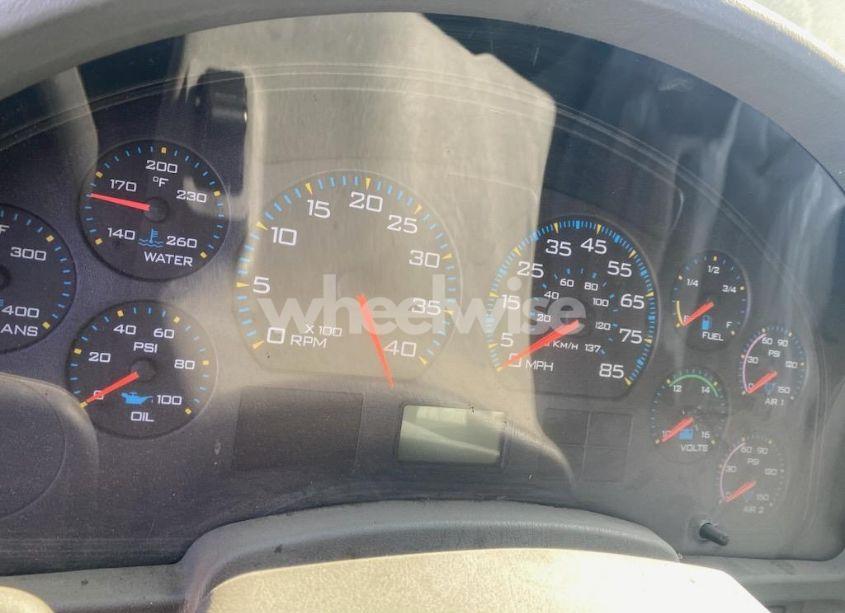 Photo 6 of 2005 International 4000 4400 (VIN 1HTMKAAN35H690902)