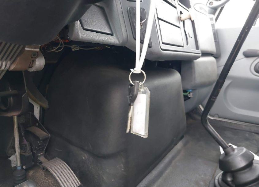 Photo 10 of 2007 International 4000 4400 (VIN 1HTMKAAN67H413812)