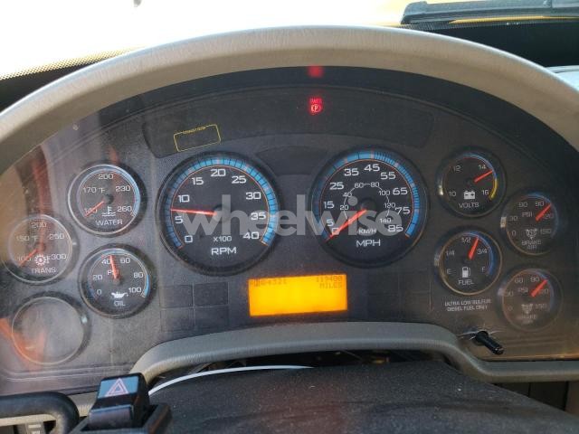 2011 INTERNATIONAL 4400 BUCKET TRUCK N/A (VIN 1HTMKAARXBH383855) main photo