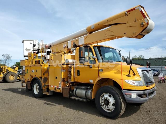 Photo 6 of 2011 INTERNATIONAL 4400 BUCKET TRUCK N/A (VIN 1HTMKAARXBH383855)
