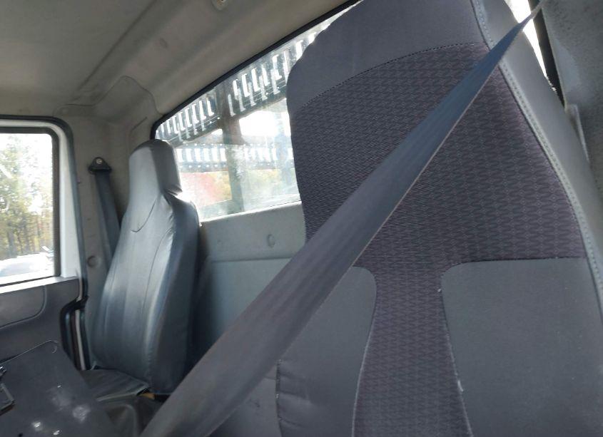 Photo 6 of 2011 International 4000 4400 (VIN 1HTMKAZN5BH340610)