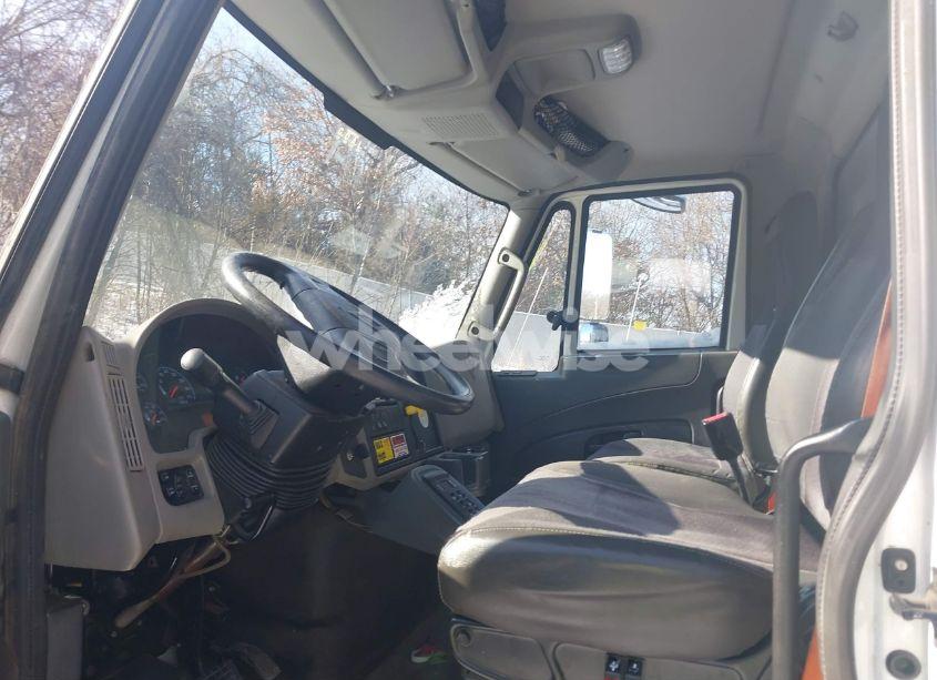 Photo 6 of 2016 International 4000 4400 (VIN 1HTMKSTN2GH364272)