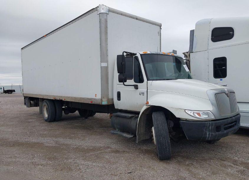 2007 International 4000 4300 (VIN 1HTMMAAL07H370061) main photo