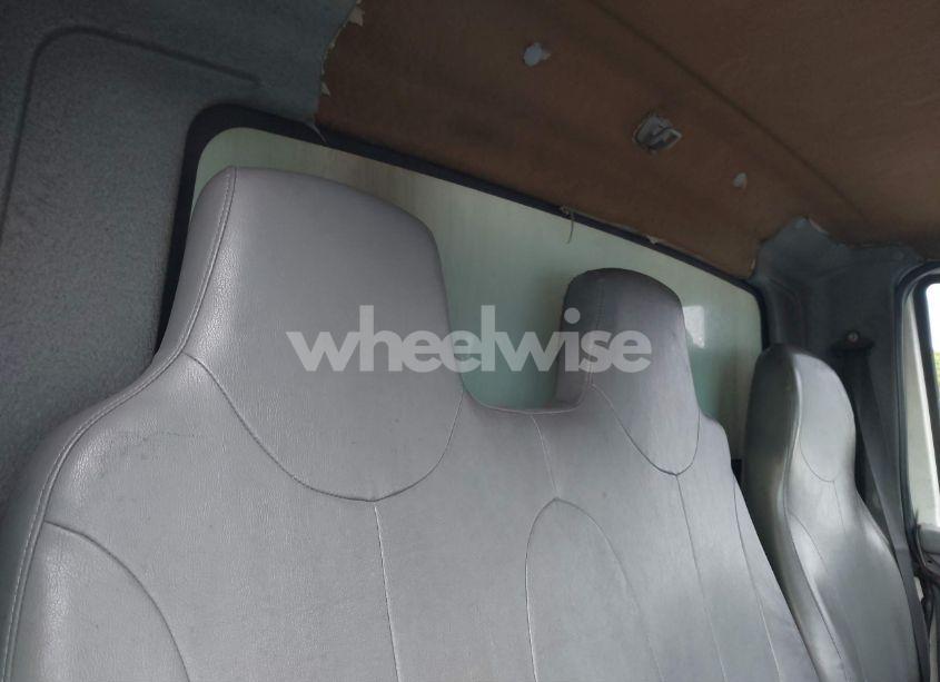 Photo 8 of 2007 International 4000 4300 (VIN 1HTMMAAL07H464781)