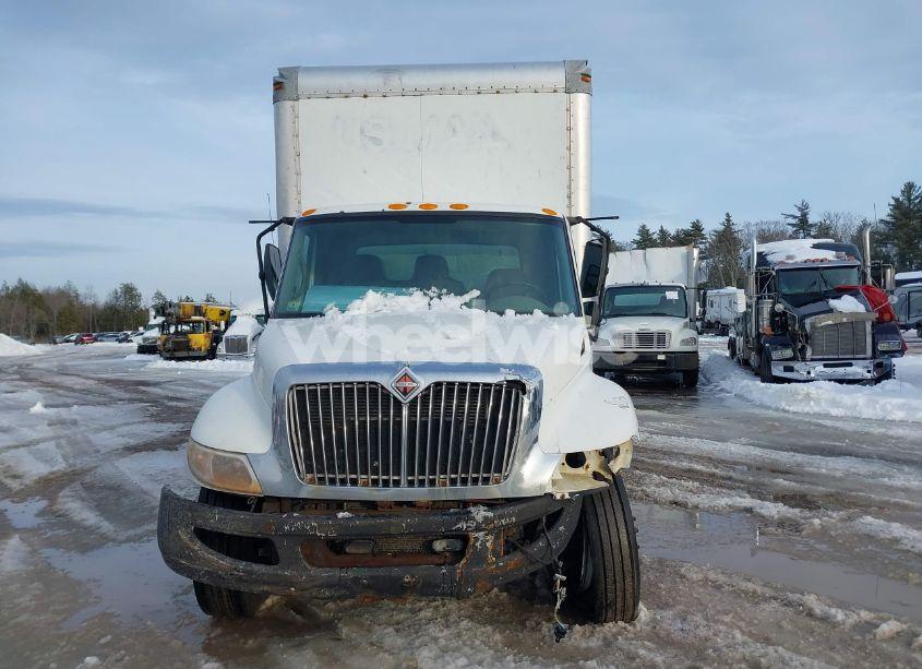 Photo 6 of 2010 International 4000 4300 (VIN 1HTMMAAL1AH167851)